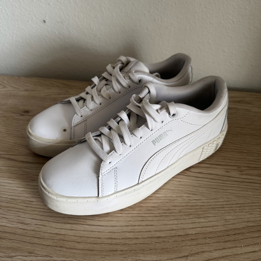 PUMA Smash V2 Platform Womens Sz 8 Sneakers Casual Shoes 373035-01 READ DESCRIP.